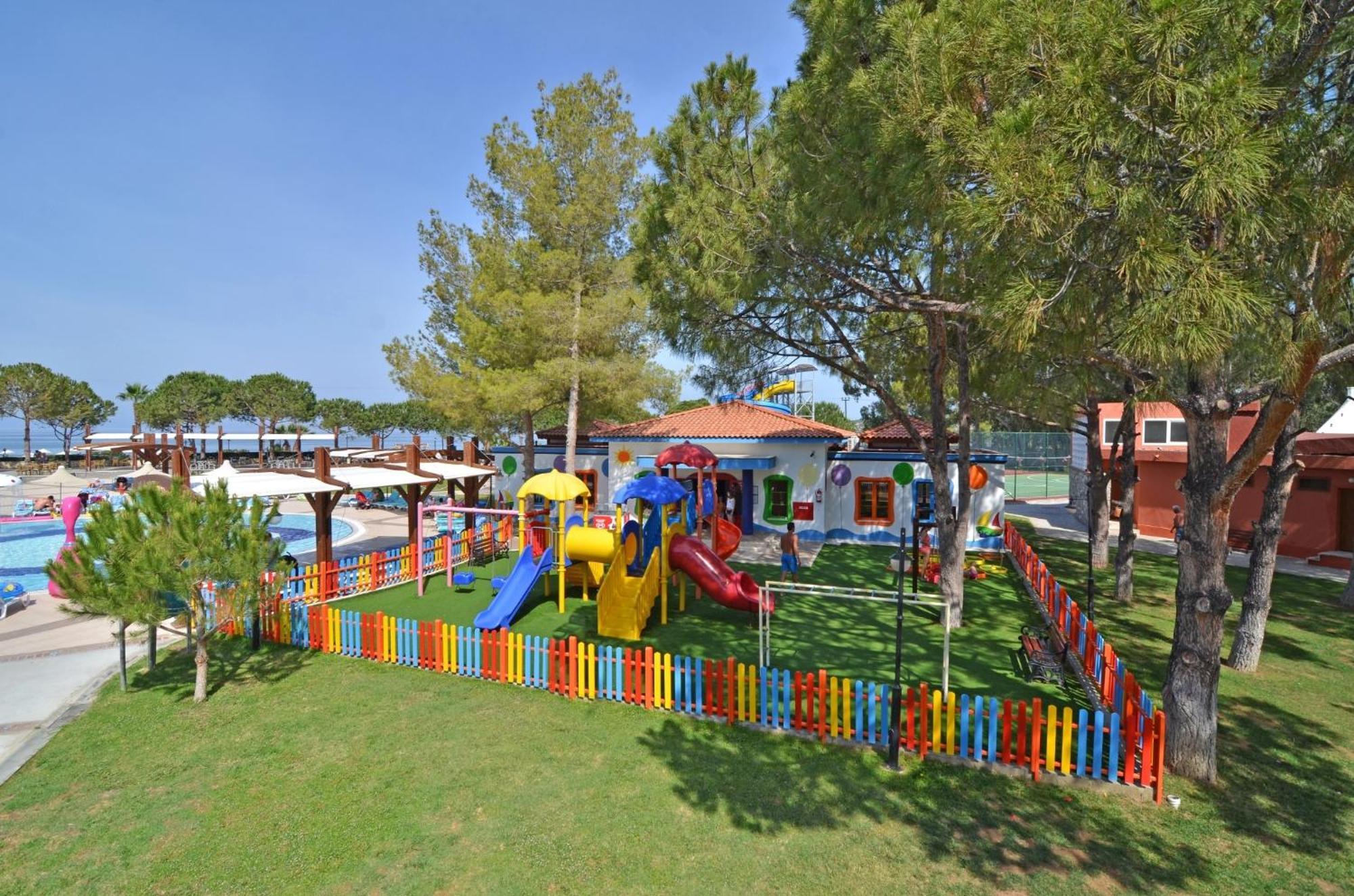 Kustur Club Holiday Village Kusadasi Exterior photo