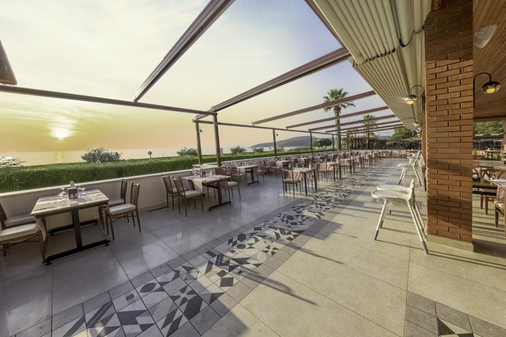 Kustur Club Holiday Village Kusadasi Exterior photo